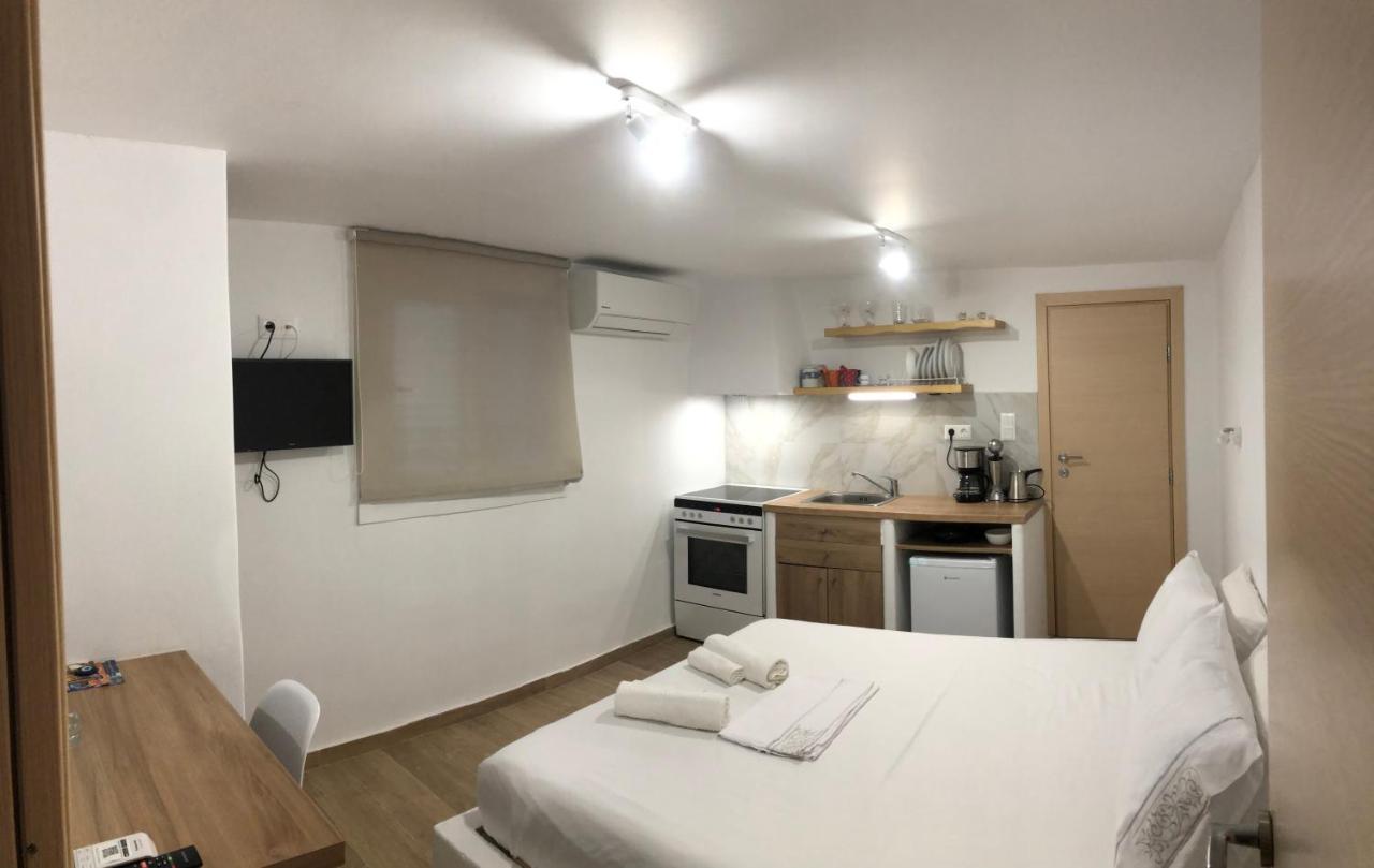 Naxian Vibes Apartments Naxos City Exterior photo